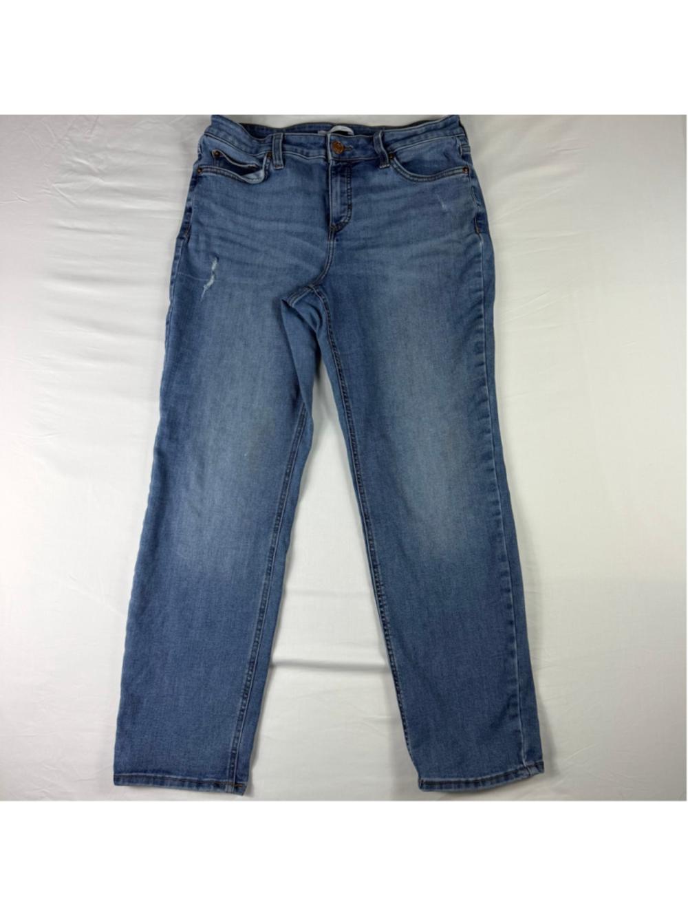 Lauren Conrad LC Slim Boyfriend Jeans Size 10 Light Wash Distressed Casual Women